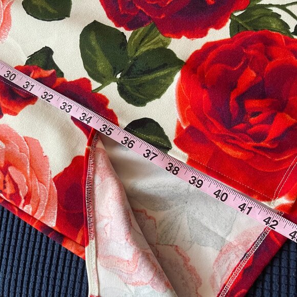 Fitted Cut-Out/Slit-Midi - Picture 7 of 8